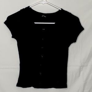Black crop top!